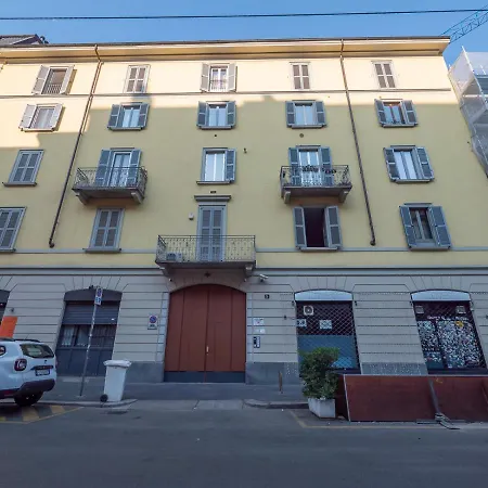 Apartment I Host - Melzo 5