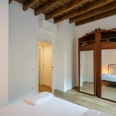 Apartment I Host - Melzo 5